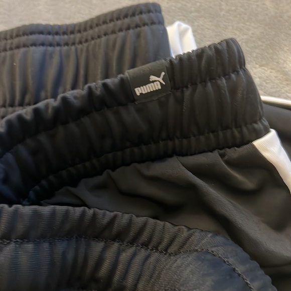 PUMA Classic Track Pant with Cat Logo, Contrast Leg Stripe and Pockets - Picture 12 of 12